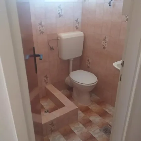 Vendégház Silvia Rab Town